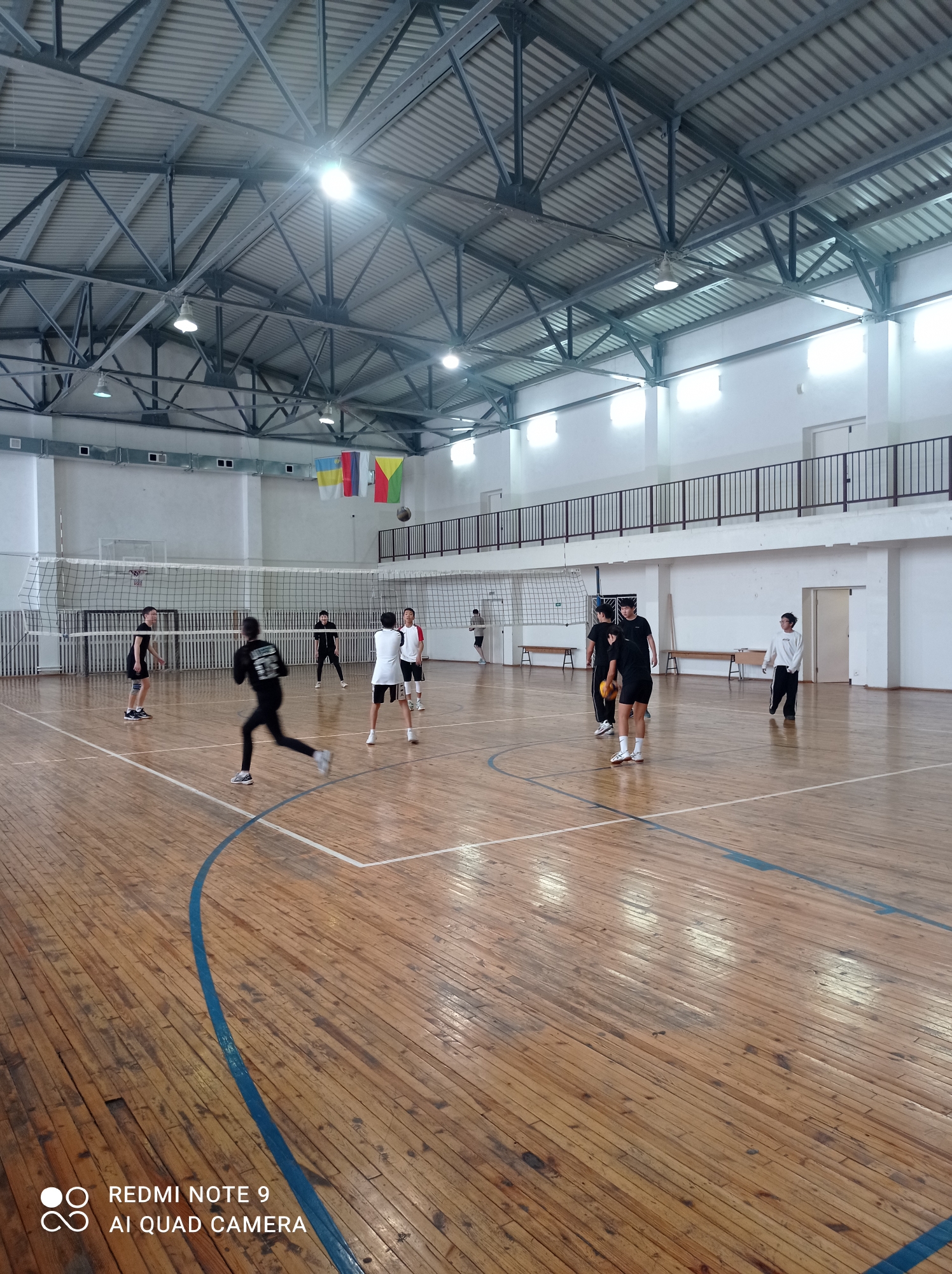 спортивный зал.